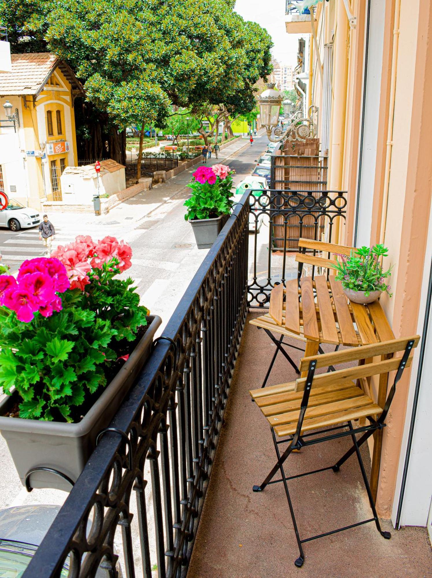 Your Home In Valencia Bagian luar foto